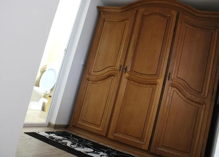 “casuta Galbena” * Eforie Nord