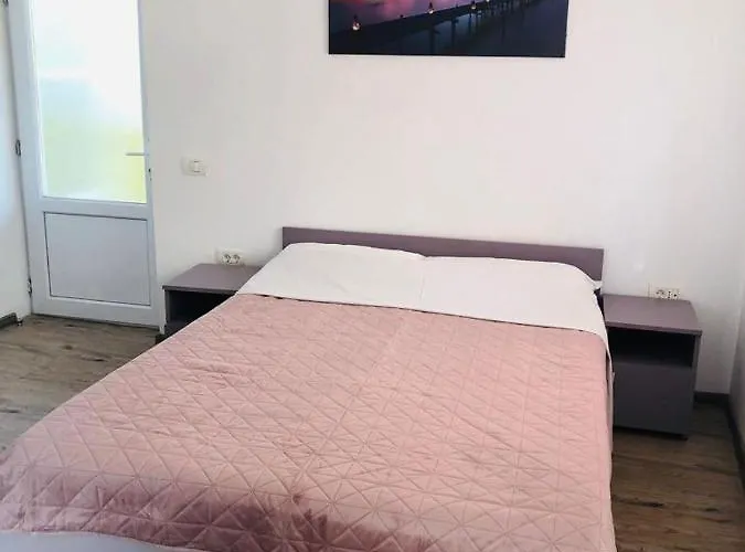 Vakantiehuis “casuta Galbena”